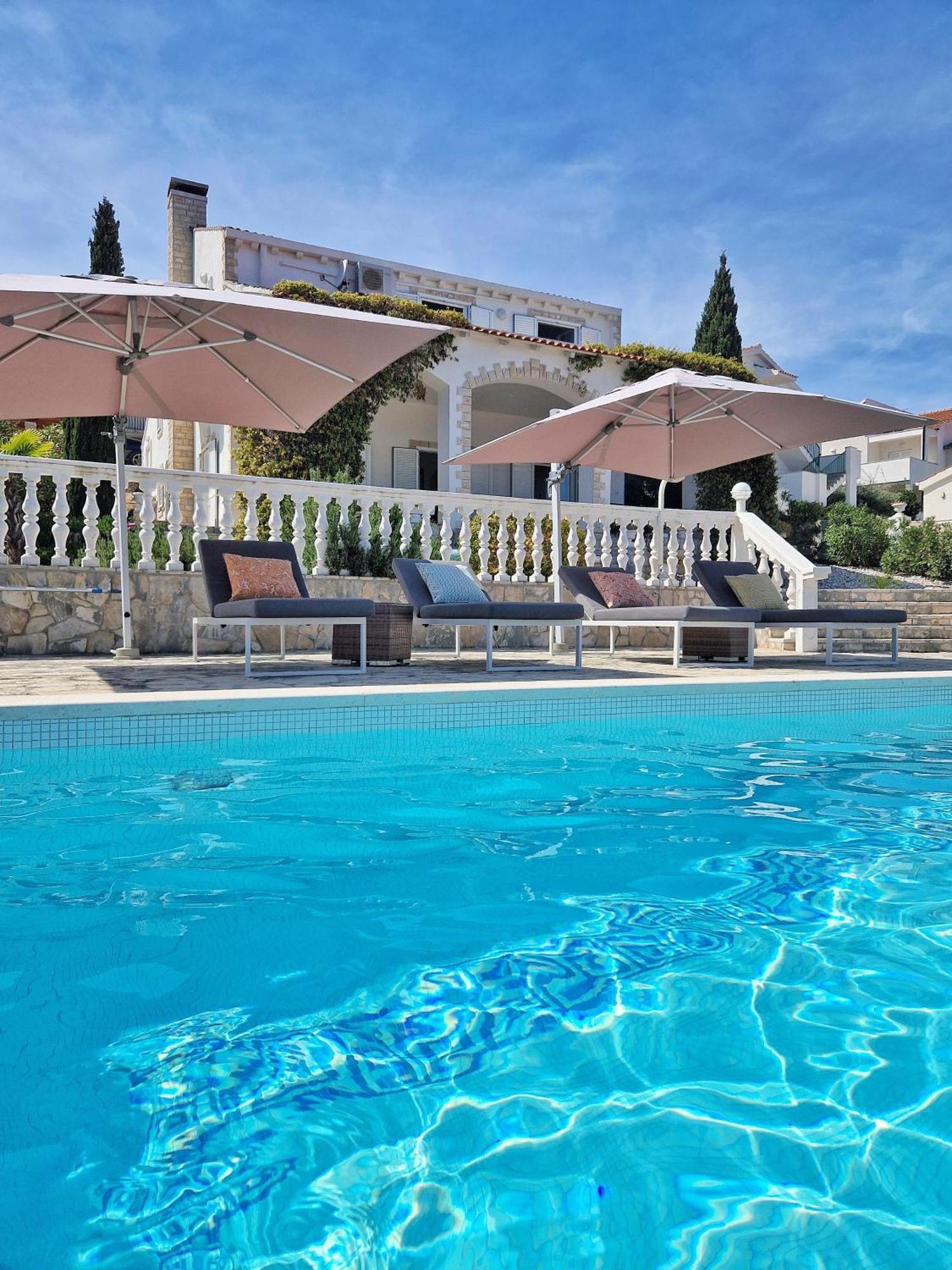 Villa Ensoleillee Solta Kroatien Стоморська Екстер'єр фото